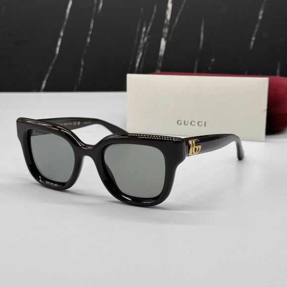 NEW GG1828S 004 GUCCI SHINY SOLID BROWN WOMEN GUCCI SUNGLASSES - Picture 1 of 12